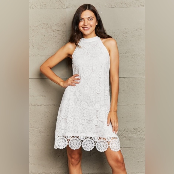 Lace Round Neck Sleeveless Dress - Picture 1 of 5